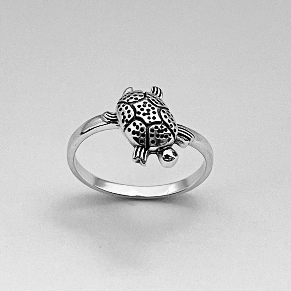 Sterling Silver Turtle Ring with Star Eyes, Silver Rings, Ocean Animal Jewelry